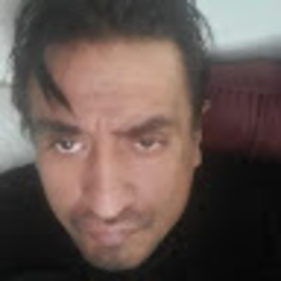 Meet your Posher, Eduardo - Picture 1 of 1